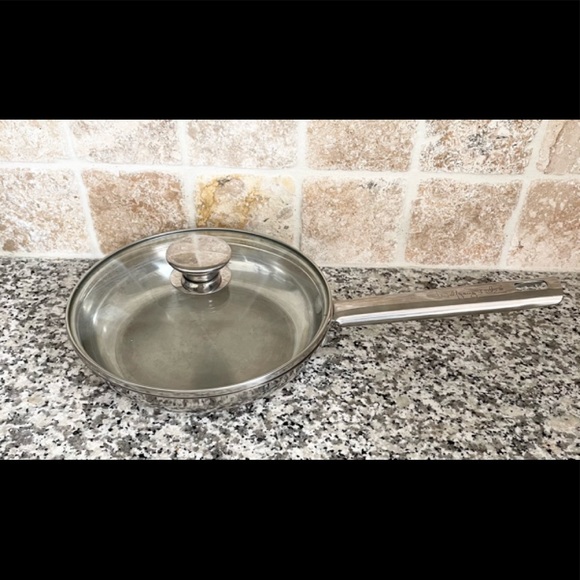 4 PIECE WOLFGANG PUCK SIGNATURE POT AND PANS - Picture 3 of 9